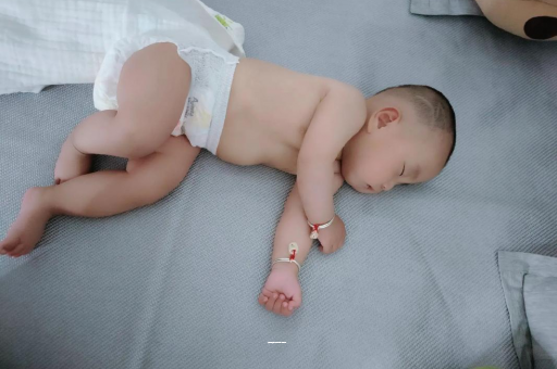 兴安盟三个月宝宝发育标准